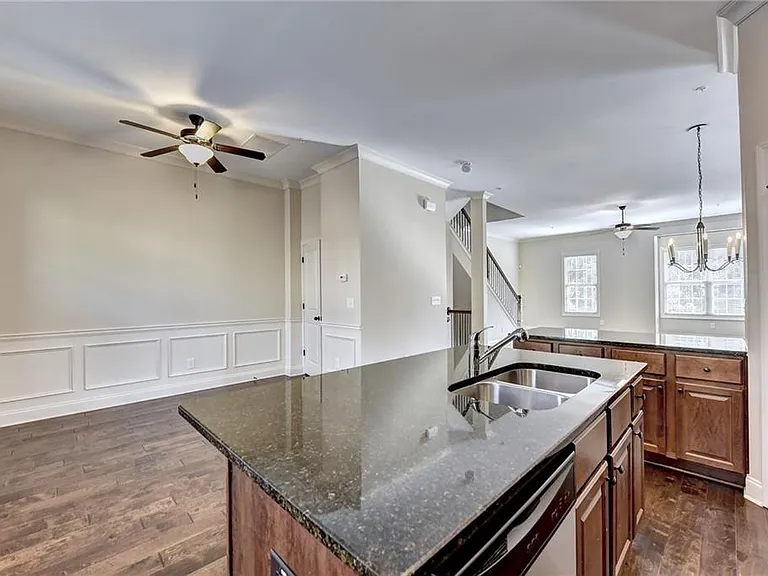 2448 Tenor Ln — Photo 36