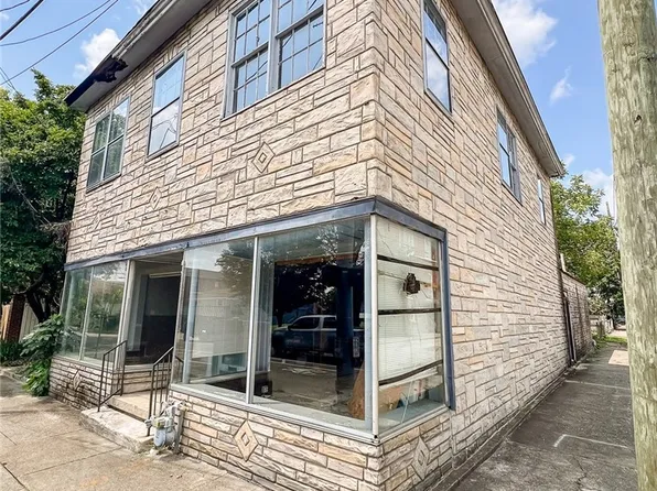 623 E Spring Street, New Albany, IN 47150