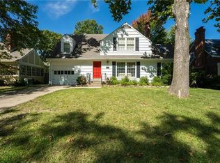 4634 W 70th St, Prairie Village, KS 66208