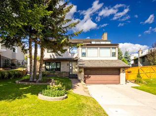 511 S Ranch Estates Pl NW, Calgary, AB T3G1M1
