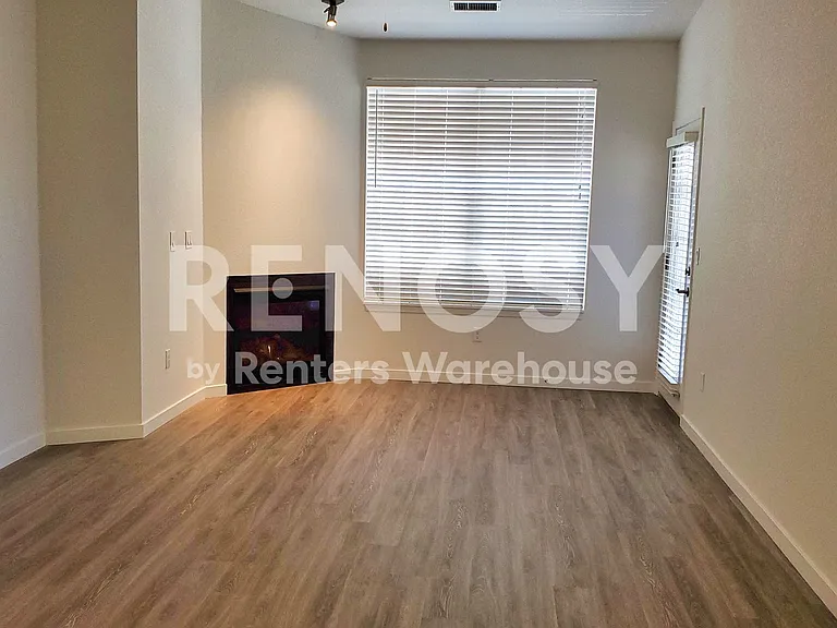 17297 Wilde Ave #305 — Photo 10