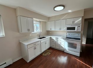 415 W Miner St APT 3, Arlington Heights, IL 60005