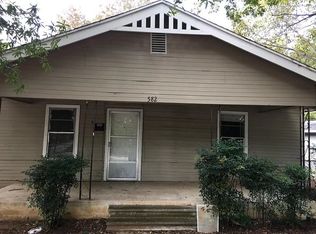 582 1st St SW, Paris, TX 75460