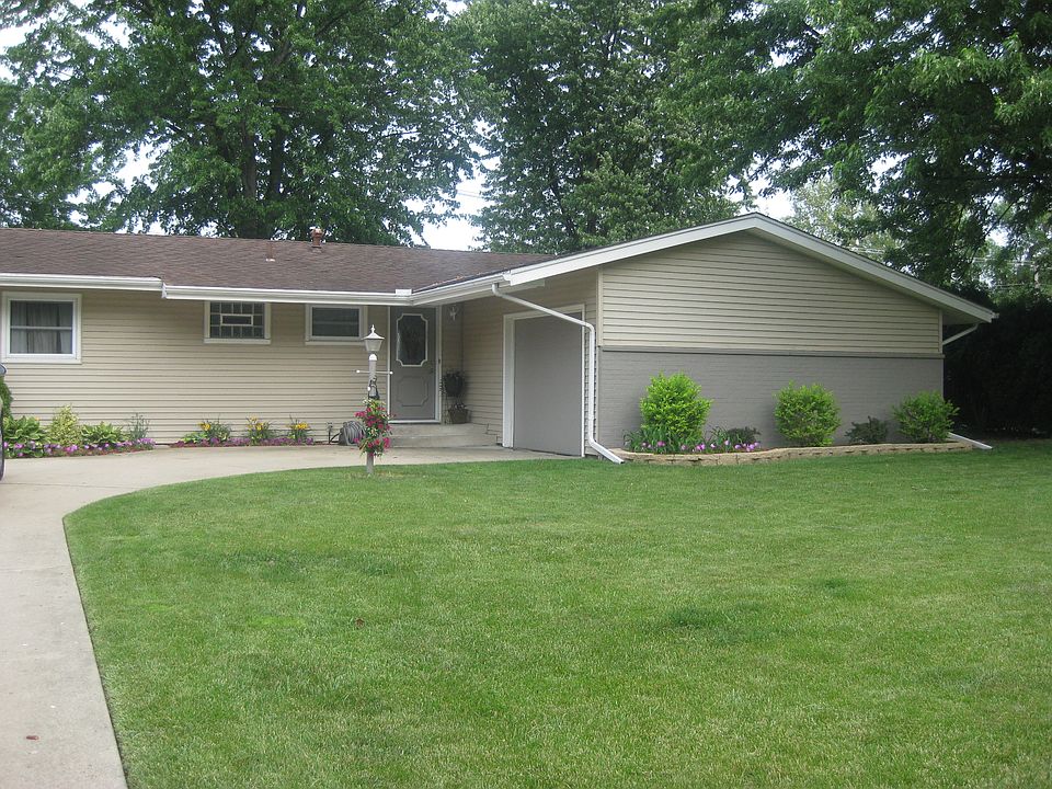A very desireable home! Updated throughout- very neat and well maintainted!