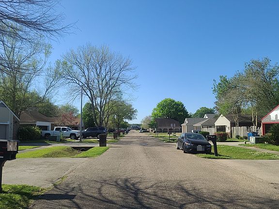 5th image of 513 Kaiser Dr