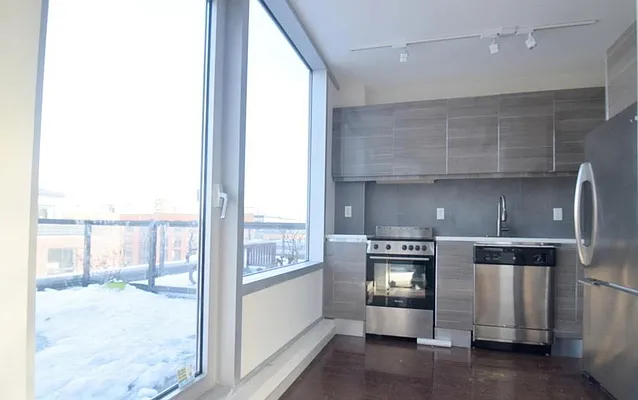 Rented by Loom Group | media 29