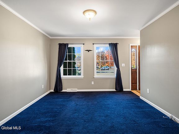 3rd image of 16 Highland Court