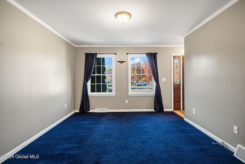 3rd image of 16 Highland Court