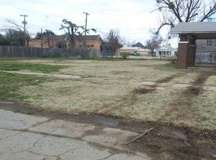 311 Earle St, Quanah, TX 79252