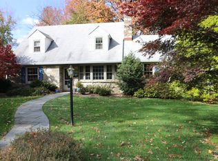 305 Station Ave, Glenside, PA 19038