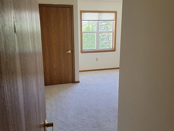 5th image of 14 Pluim Dr APT 38