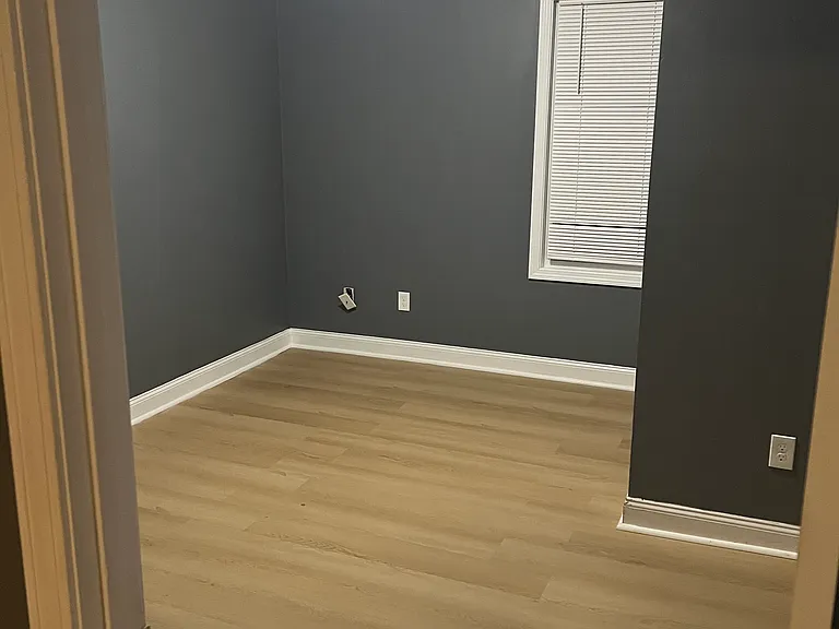 231 Cohannet St — Photo 12