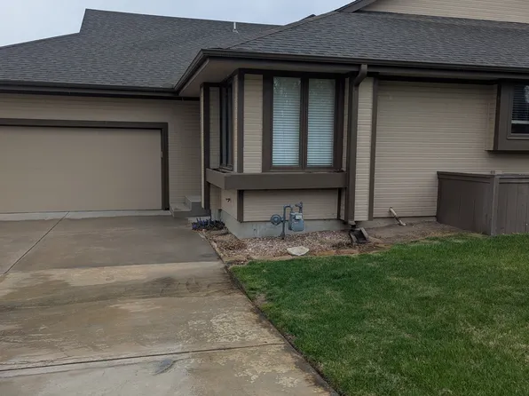 12719 E Birchwood Dr, Wichita, KS 67206