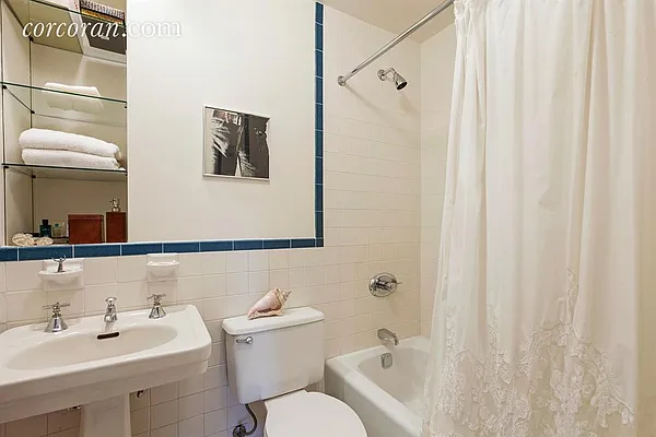 Rented by Corcoran | media 11