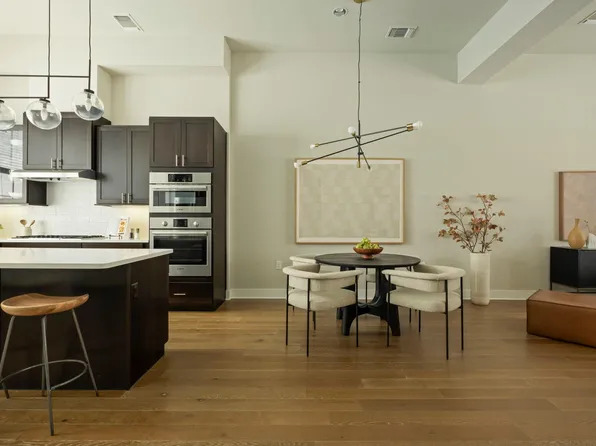 1411 Town Creek Dr Unit 5, Austin, TX 78741