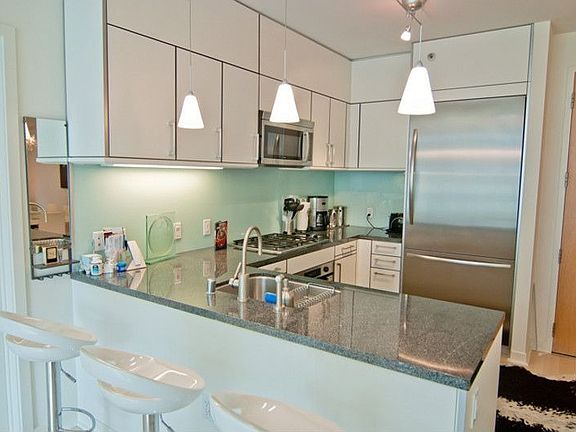 4th image of 338 Spear St Unit 8C