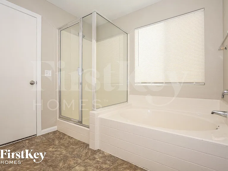 6345 Salmon Mountain Ave — Photo 10
