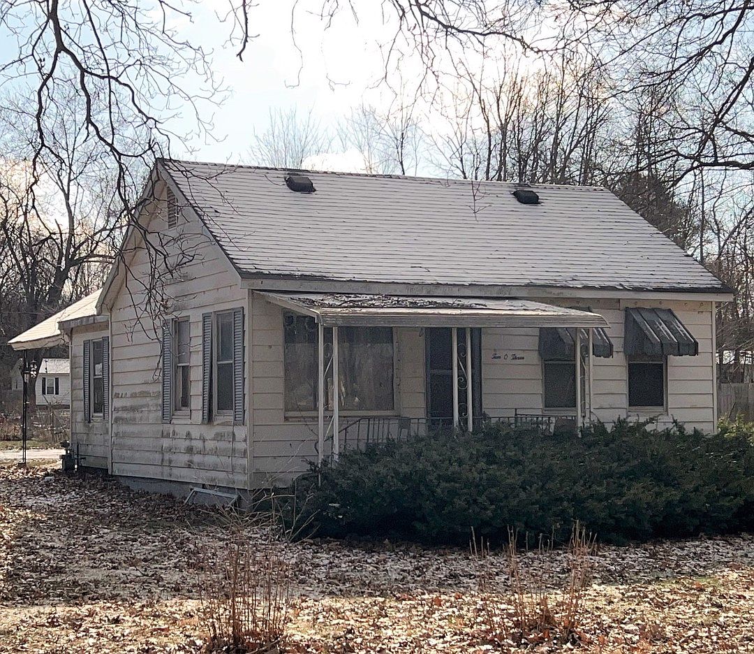 1003 Margaret St, Niles, MI 49120 Zillow