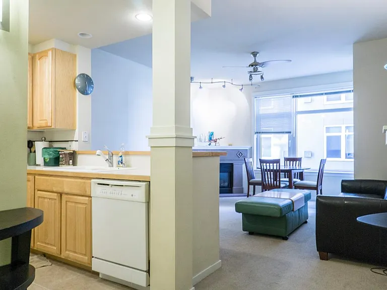 2801 1st Ave #503 — Photo 13