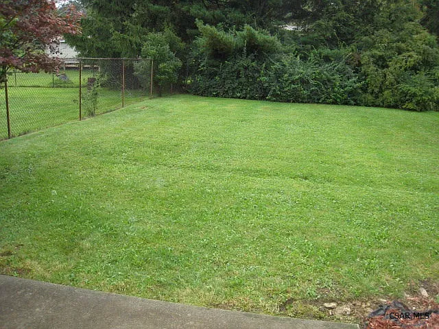 216 Hastings St — Photo 10