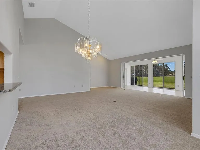 4044 Penshurst Park — Photo 16
