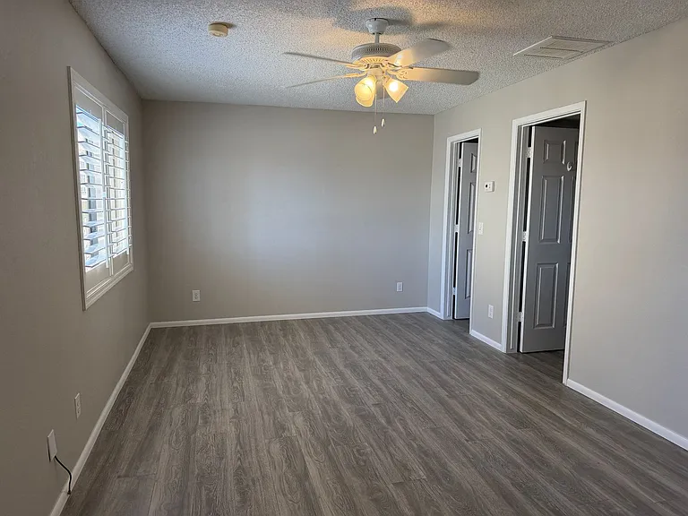 1989 Mesquite Ave #44 — Photo 22