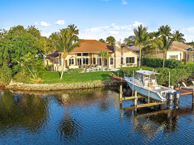 8575 SE Water Oak Place, Jupiter, FL, 33469