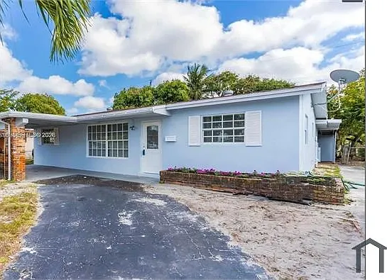 5820 NW 14th Ct — Photo 11