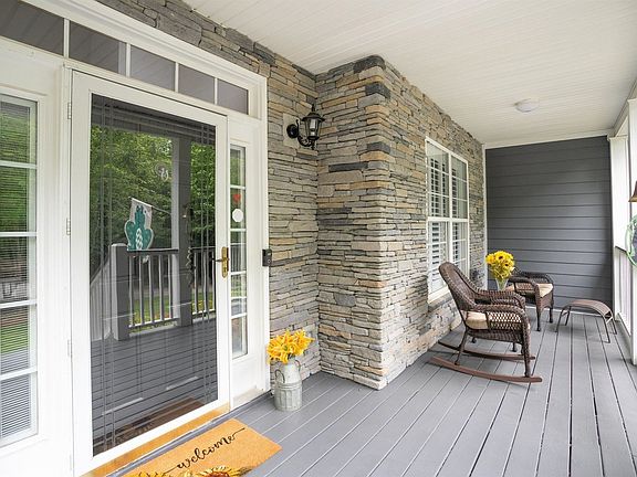 4th image of 117 Shoals Rd