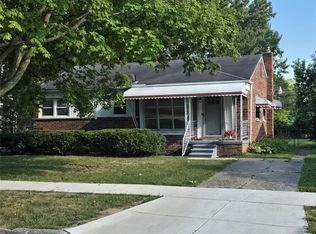 29093 Emerson St, Inkster, MI 48141