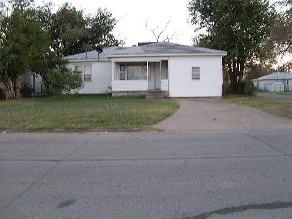 2nd image of 1418 NW Bessie Ave