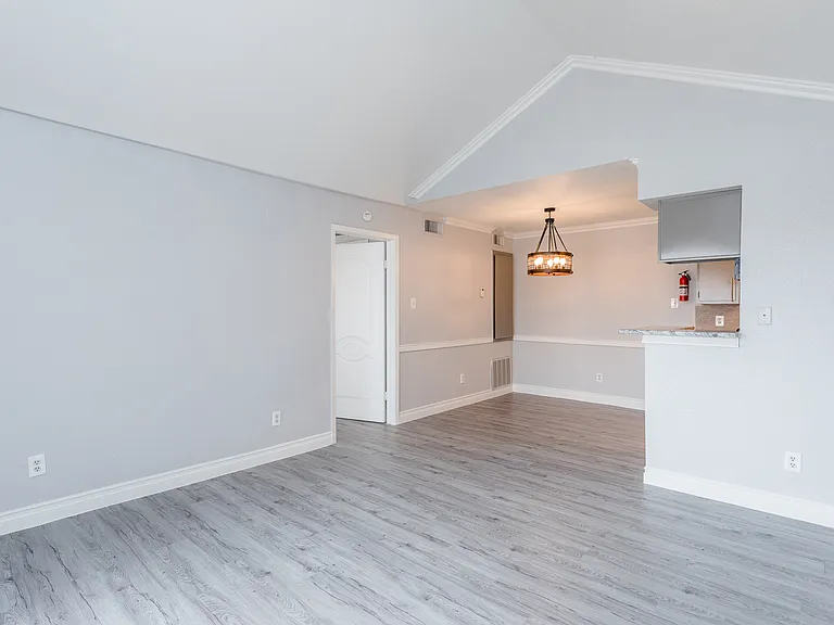 Villa Luna Apartments — Photo 29
