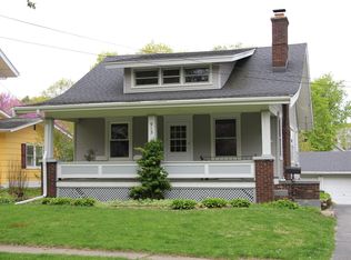 913 Broadway, Normal, IL 61761