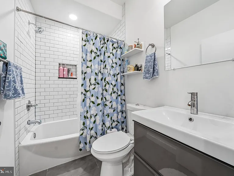 2604 Reed St — Photo 38