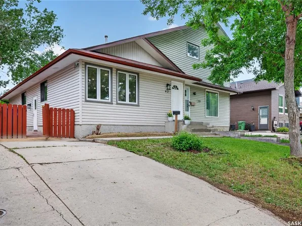 42 Hunt CRESCENT, Regina, SK S4N 5K8
