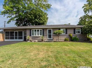 258 Mount Ridge Cir, Rochester, NY 14616