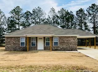 890 N Feemster Lake Rd, Tupelo, MS 38804