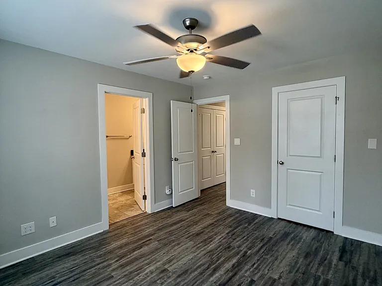 52 Cuddington Ln #1 — Photo 24