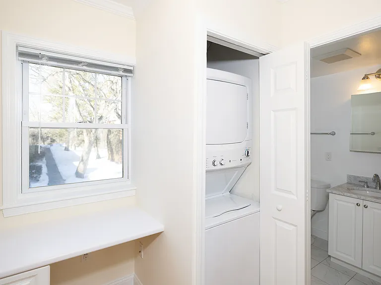 239 Gerry Rd — Photo 17