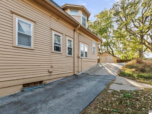 omaha-nebraska-75768555 picture