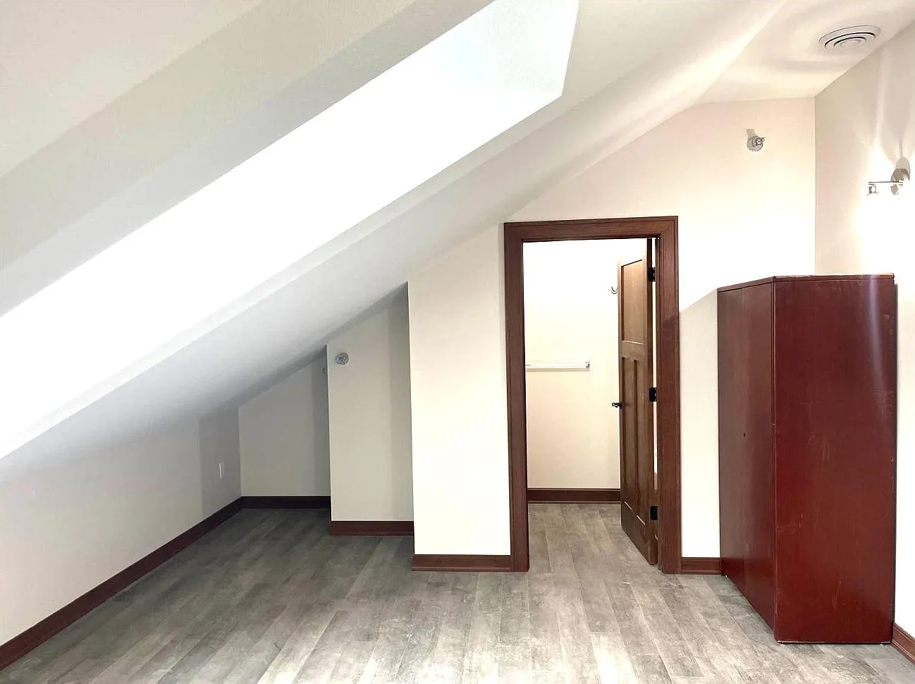2 bed, $1,425 — Photo 3
