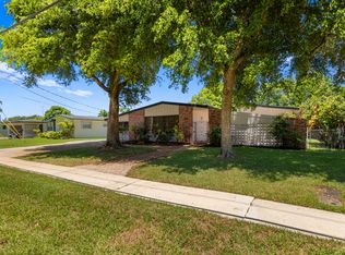 880 E ACRE Drive, Plantation, FL 33317
