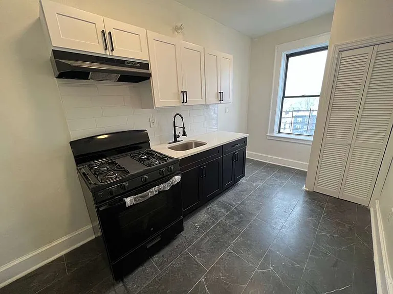 1009 S Orange Ave #503 — Photo 1
