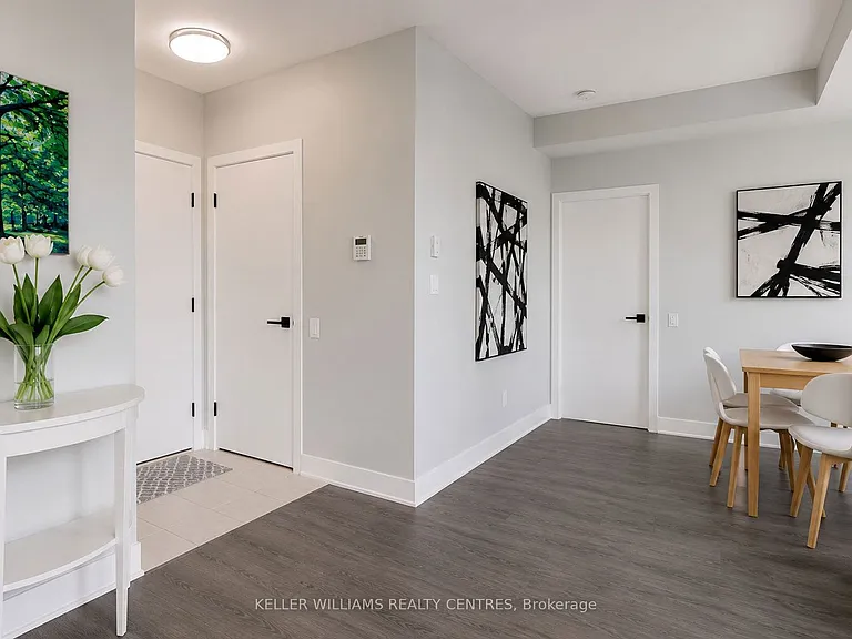2067 Lake Shore Blvd W #205 — Photo 3