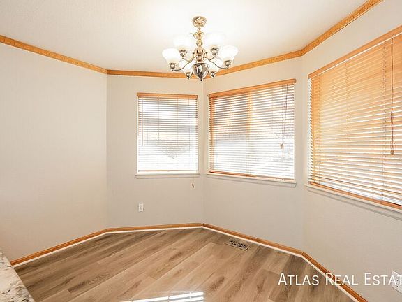 4th image of 6388 La Plata Peak Dr