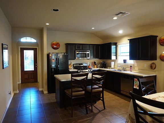 3rd image of 12206 Malkin Pl