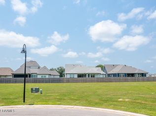 102 Waterpointe Ln, Scott, LA 70583