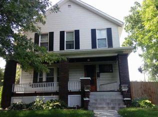 2622 Brady St, Davenport, IA 52803