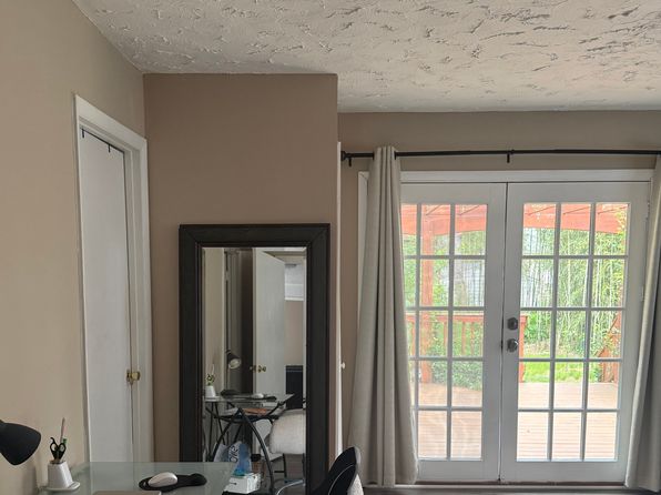 6421 Inwood Dr #2, Springfield, VA 22150