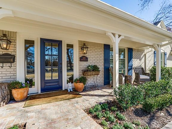 2nd image of 3109 Overton Park Dr E